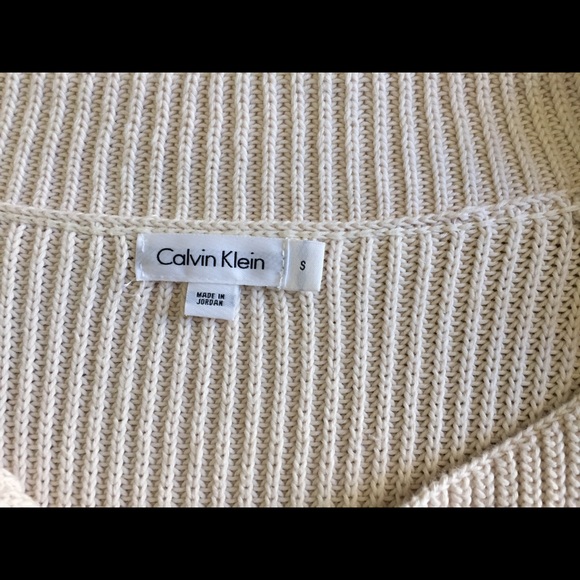 Calvin Klein sweater - Picture 2 of 2